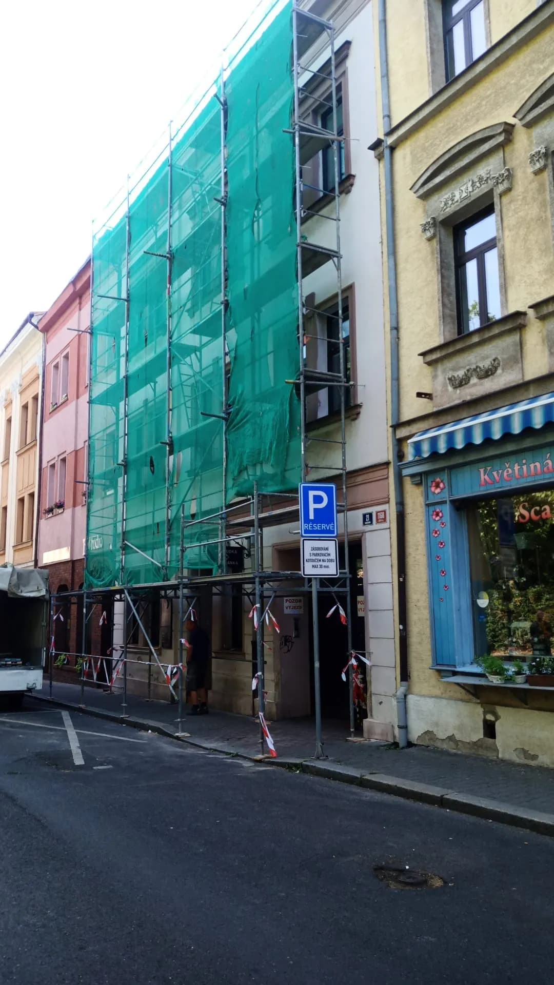 Montáž fasádního lešení